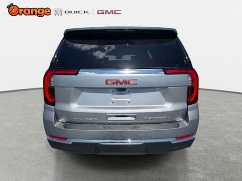 New 2026 GMC Yukon Elevation image 4