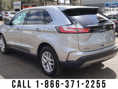 Used 2024 Ford Edge SEL image 3