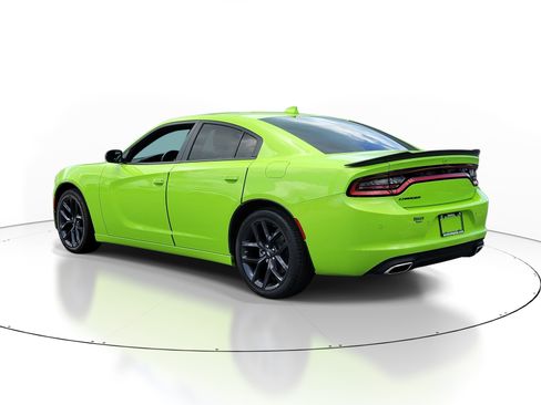 Used 2023 Dodge Charger SXT w/ Blacktop Package RWD image 4