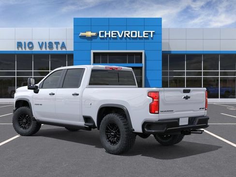 New 2026 Chevrolet Silverado 2500 ZR2 w/ LPO, Dark Essentials Package AWD/4WD image 5