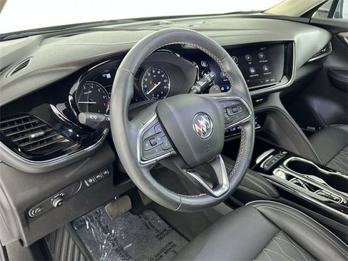 Certified 2022 Buick Envision Avenir w/ Technology Package II image 36