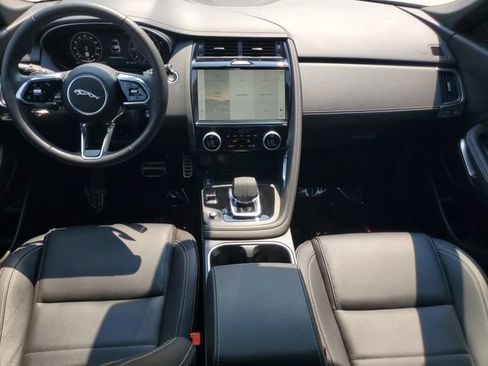 Certified 2024 Jaguar E-PACE R-Dynamic SE AWD/4WD image 17