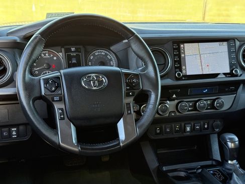 Certified 2023 Toyota Tacoma TRD Off-Road w/ Technology Package image 30