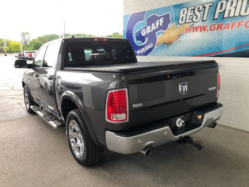 Used 2017 RAM 1500 Laramie w/ Convenience Group AWD/4WD image 6