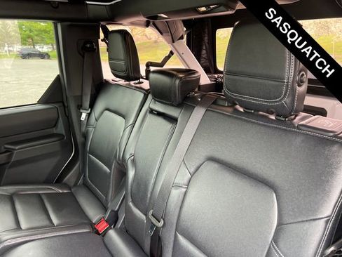 Used 2025 Ford Bronco Big Bend w/ Black Diamond Package AWD/4WD image 25
