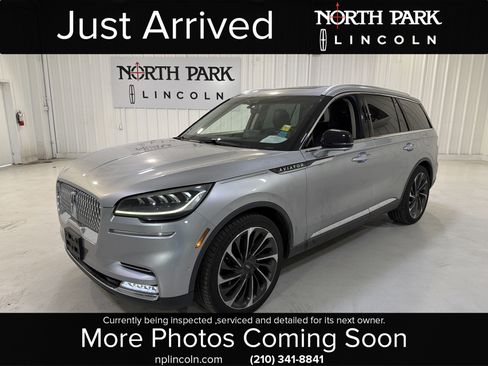Used 2021 Lincoln Aviator Reserve w/ Equipment Group 201A image 1