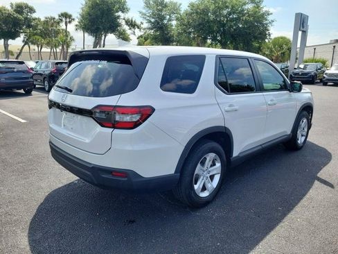 Used 2023 Honda Pilot LX image 33