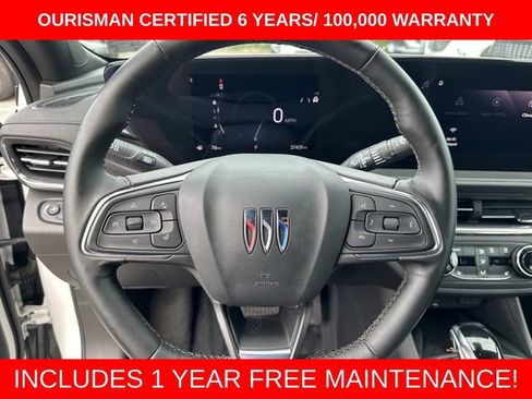 Used 2024 Buick Envista Preferred w/ Convenience I Package FWD image 29