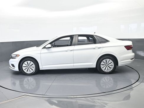 Used 2019 Volkswagen Jetta S w/ Driver Assistance Package FWD image 3