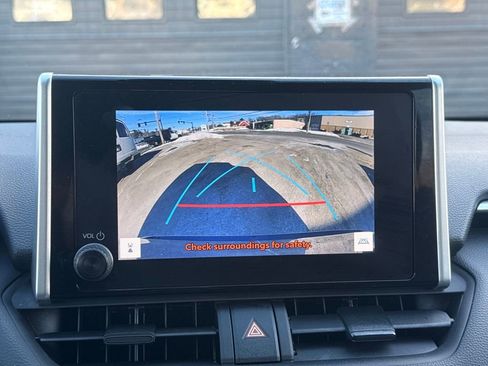 Used 2024 Toyota RAV4 XLE image 33