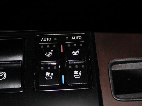 Used 2021 Lexus RX 450h AWD w/ Premium Package image 37