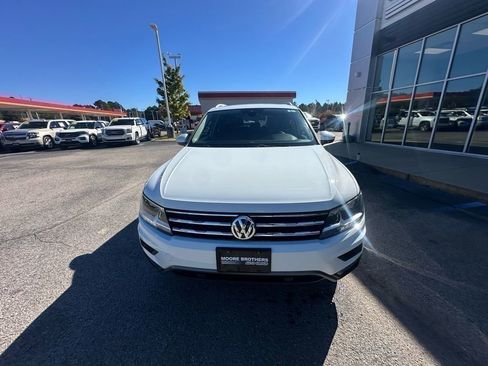 Used 2021 Volkswagen Tiguan SEL image 7