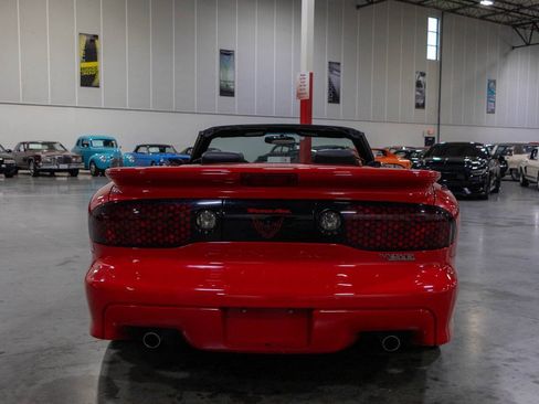 Used 2001 Pontiac Firebird Trans Am RWD image 5