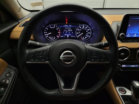 Used 2023 Nissan Sentra SV w/ SV Premium Package FWD image 22