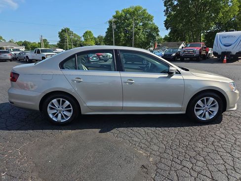 Used 2016 Volkswagen Jetta SE FWD image 21