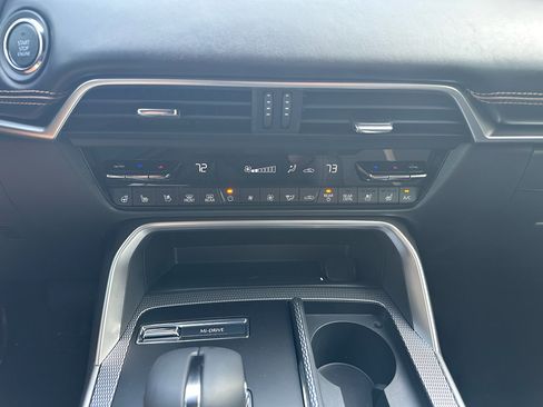 New 2026 MAZDA CX-90 3.3 Turbo w/ Premium Plus Pkg image 16