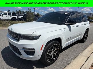 Used 2022 Jeep Grand Cherokee Summit AWD/4WD video 1
