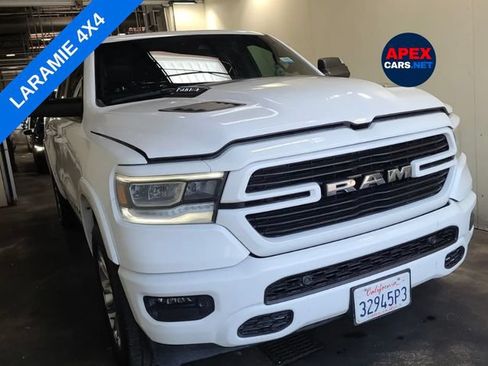 Used 2022 RAM 1500 Laramie AWD/4WD image 1