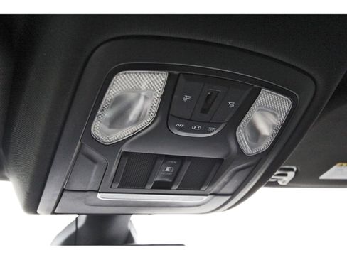 Used 2020 RAM 1500 Lone Star RWD image 23