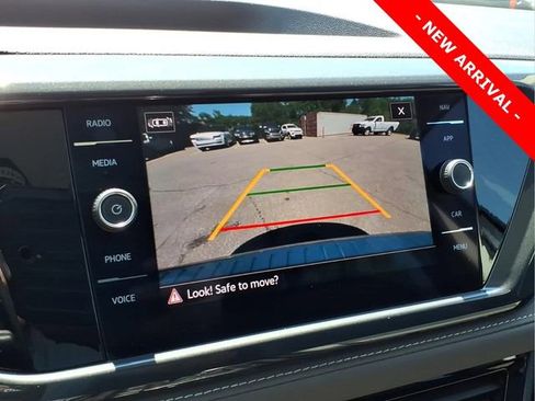 Used 2023 Volkswagen Taos SEL AWD/4WD image 22