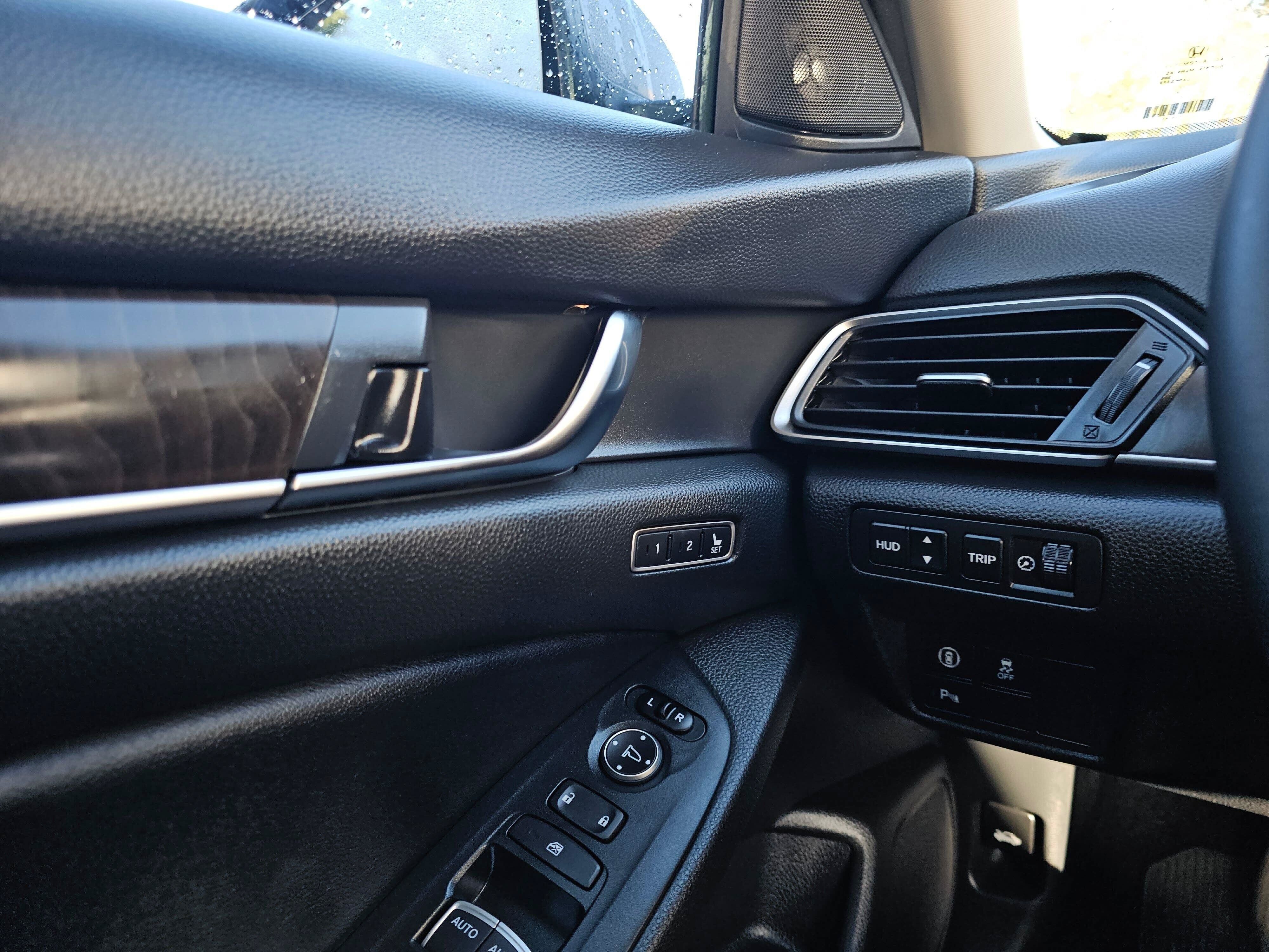 Used 2018 Honda Accord Touring image 33
