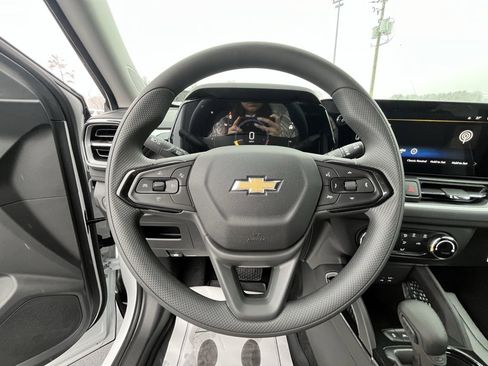 New 2026 Chevrolet TrailBlazer LS w/ LS Convenience Package image 2