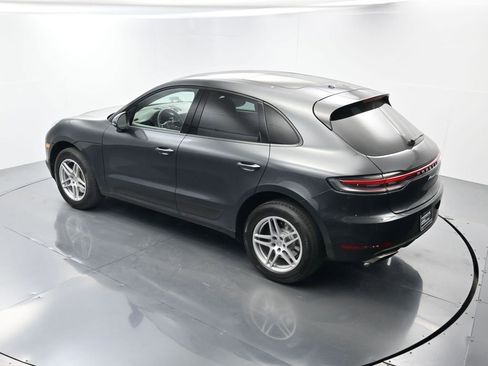 Certified 2021 Porsche Macan image 35