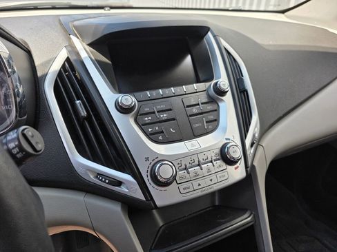 Used 2017 GMC Terrain SLE AWD/4WD image 12