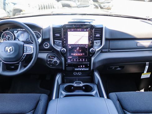 New 2026 RAM 1500 Big Horn AWD/4WD image 15