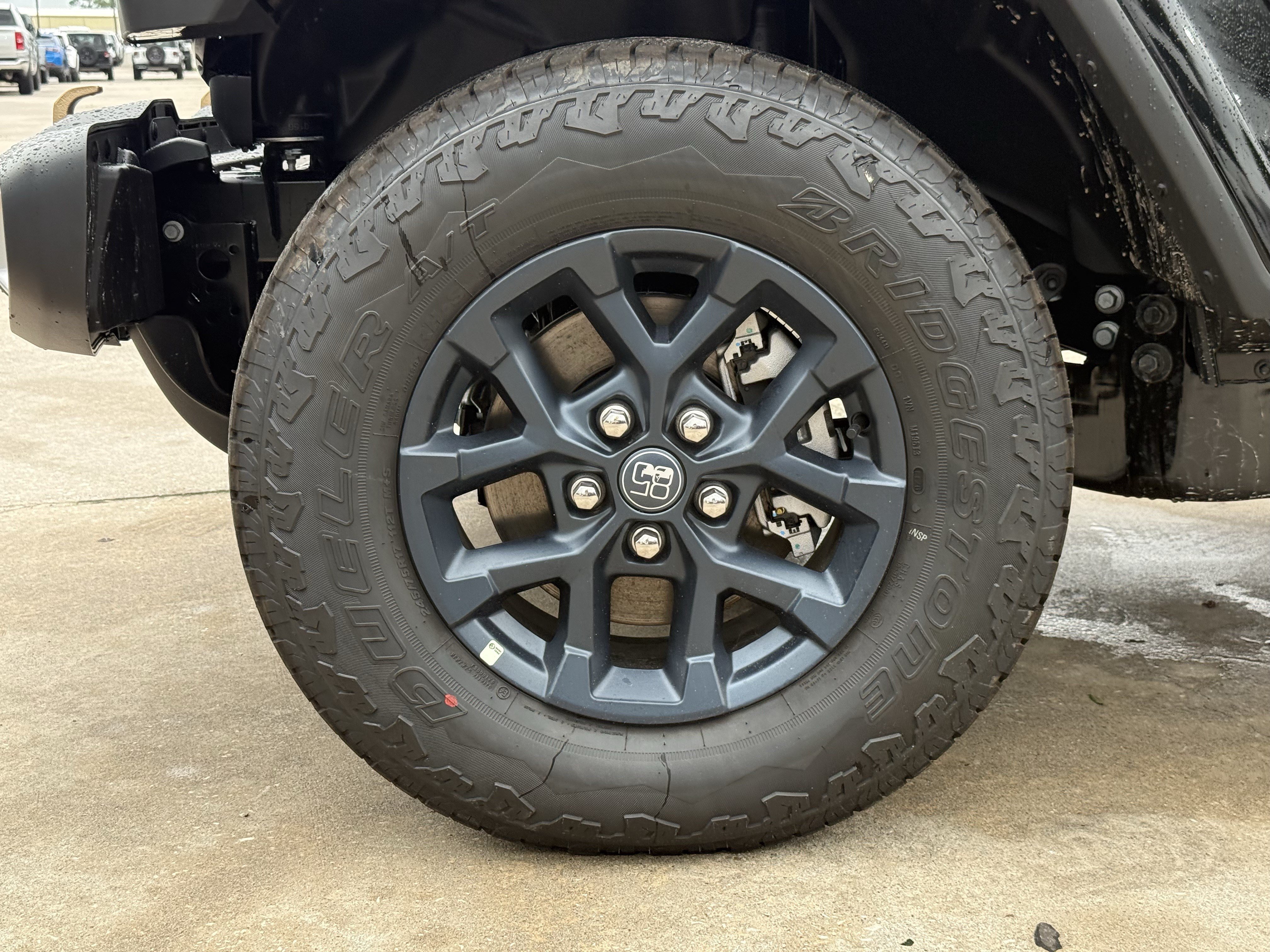 New 2026 Jeep Gladiator Sport AWD/4WD image 9