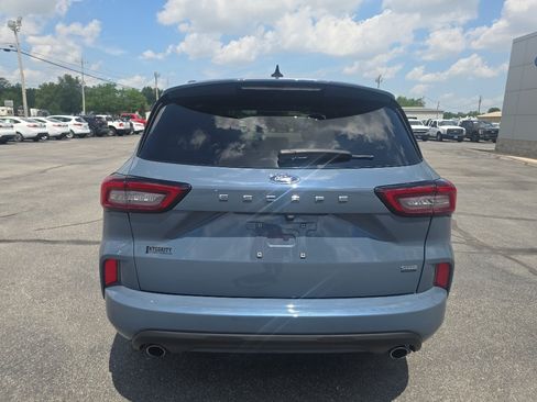 Used 2024 Ford Escape ST-Line w/ Equipment Group 301A FWD image 7