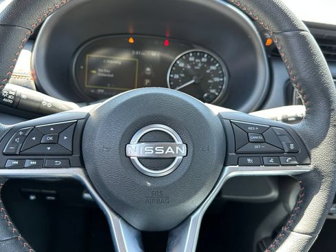 Used 2024 Nissan Kicks SR FWD image 21