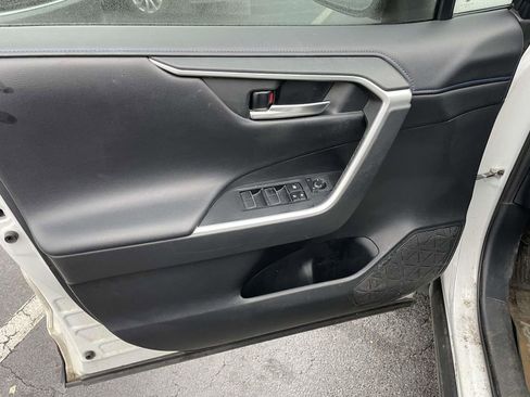 Used 2019 Toyota RAV4 XSE image 25