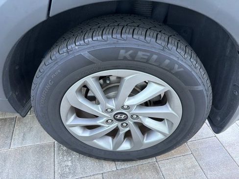 Used 2018 Hyundai Tucson SE w/ Cargo Package FWD image 30