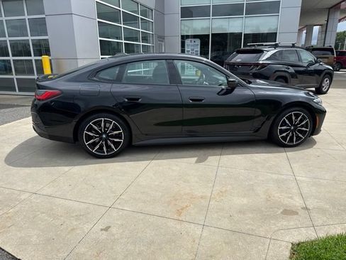 Used 2022 BMW i4 eDrive40 w/ M Sport Package RWD image 8