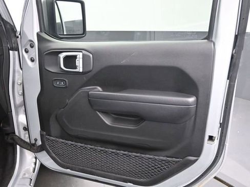 Used 2022 Jeep Wrangler Unlimited Sport AWD/4WD image 20