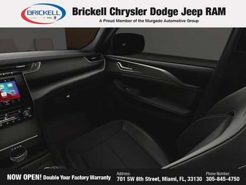 New 2025 Jeep Grand Cherokee Altitude image 20