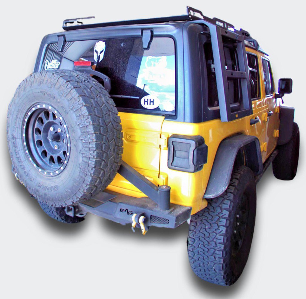 Used 2018 Jeep Wrangler Unlimited Sport S AWD/4WD image 3