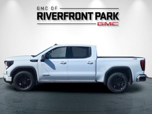 Used 2022 GMC Sierra 1500 Elevation w/ X31 Off-Road Package AWD/4WD image 5