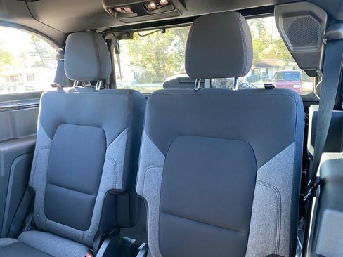 New 2025 Ford Bronco 2-Door w/ Sasquatch Package image 27