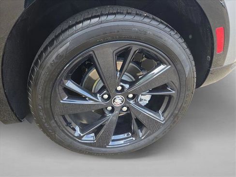 Used 2023 Buick Envision Essence w/ Sport Touring Package FWD image 22