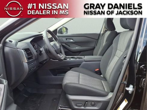 New 2026 Nissan Rogue SV FWD image 22