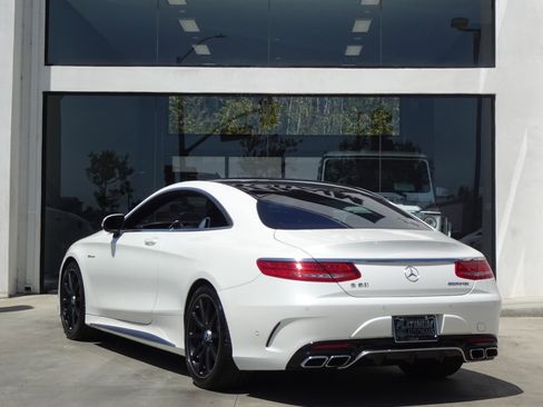 Used 2015 Mercedes-Benz S 63 AMG 4MATIC Coupe image 4