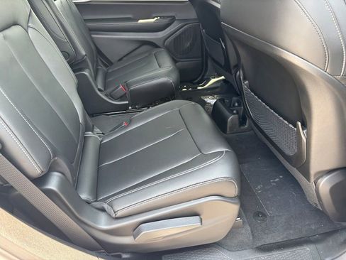 New 2025 Jeep Grand Cherokee L Limited image 39