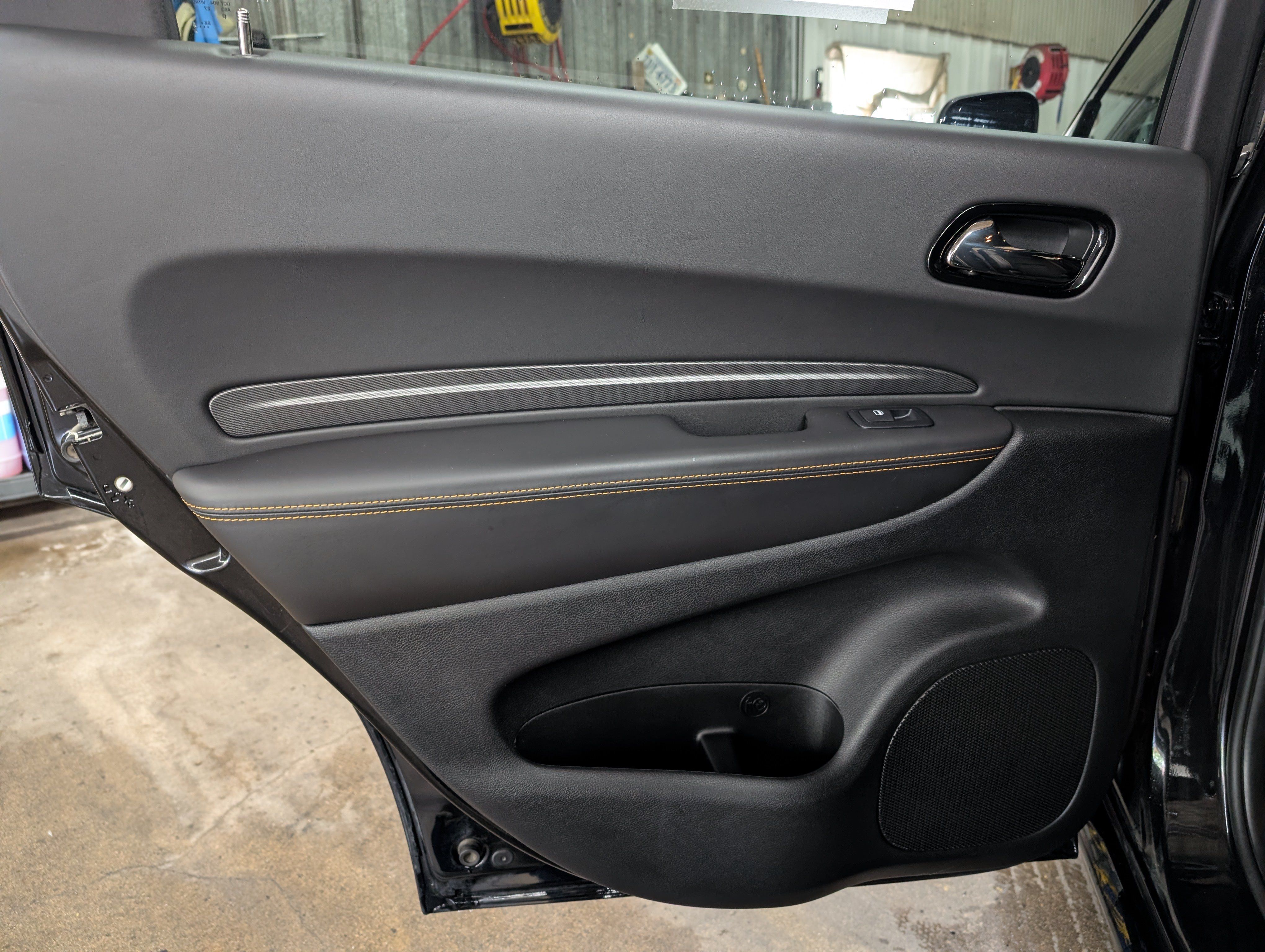 Used 2023 Dodge Durango R/T AWD/4WD image 6