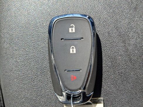 Certified 2024 Chevrolet Equinox LS image 31