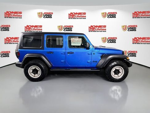 Used 2023 Jeep Wrangler Unlimited Sport AWD/4WD image 15