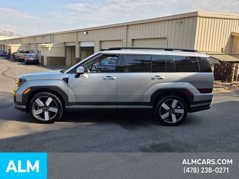 Used 2024 Hyundai Santa Fe Limited image 2