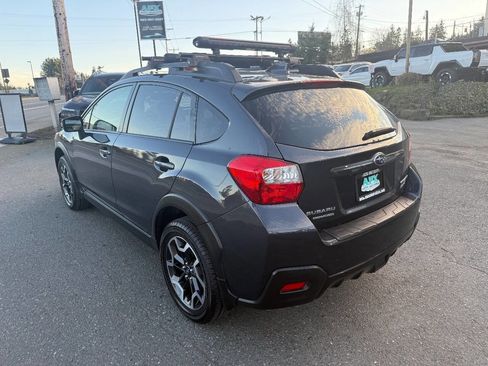 Used 2016 Subaru Crosstrek 2.0i Limited image 3