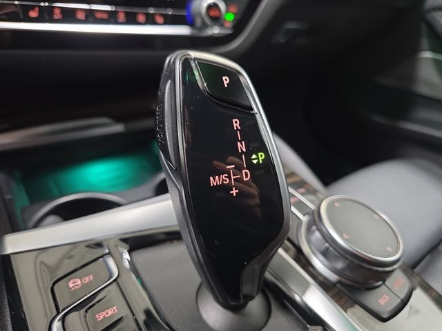 Certified 2023 BMW 530i xDrive w/ Premium Package AWD/4WD image 21